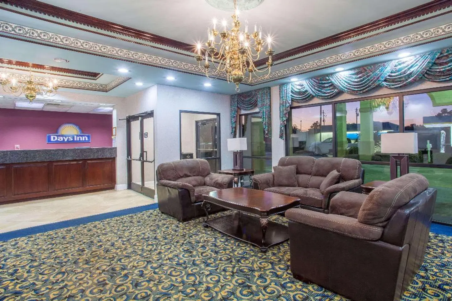 Days Inn by Wyndham Saint Pauls LOUNGE_LOBBY