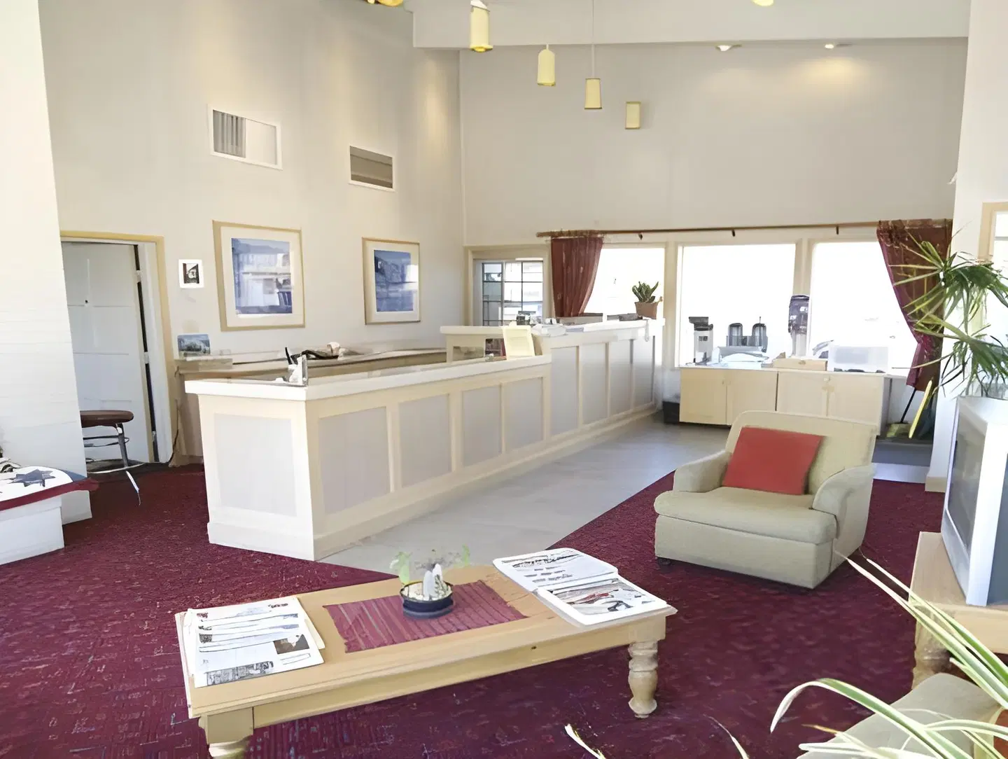 Thunderbird Motel ROOM_EXAMPLE