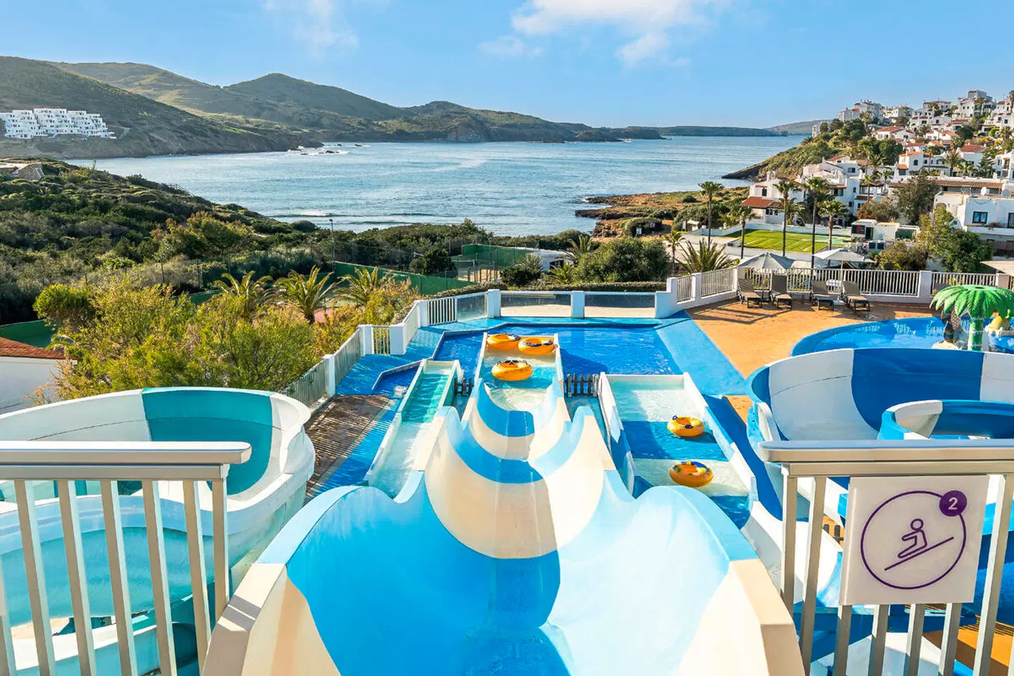 FERGUS Club Carema Splash Terrasse