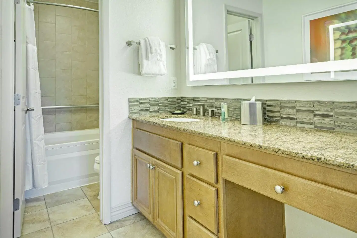 Desert Rose Resort Badezimmer