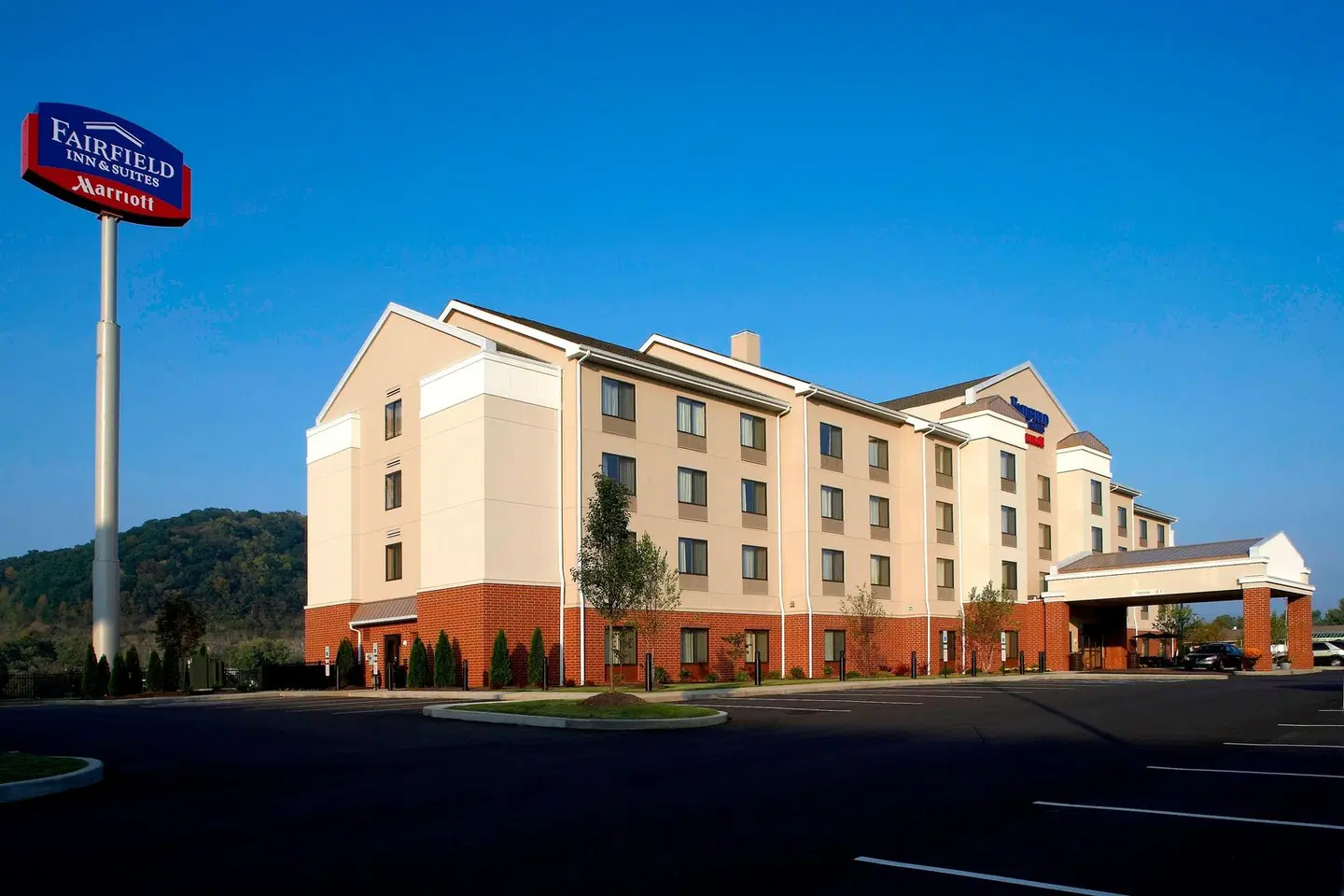 Fairfield Inn & Suites by Marriott Pittsburgh Neville Island EXTERIOR