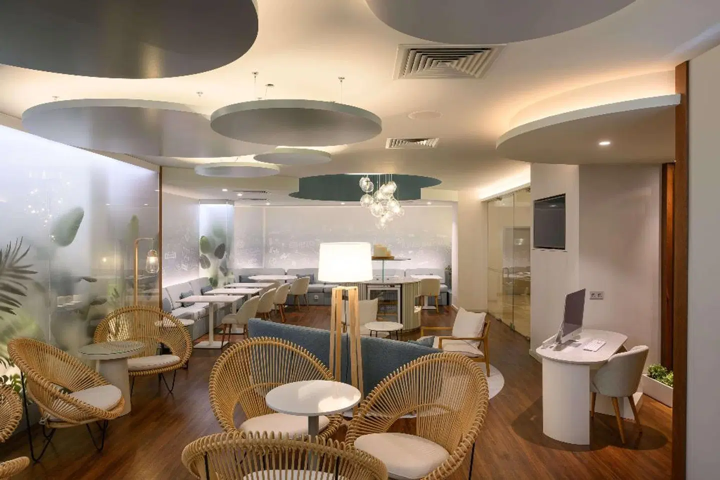 Meliá Lisboa Oriente Bar