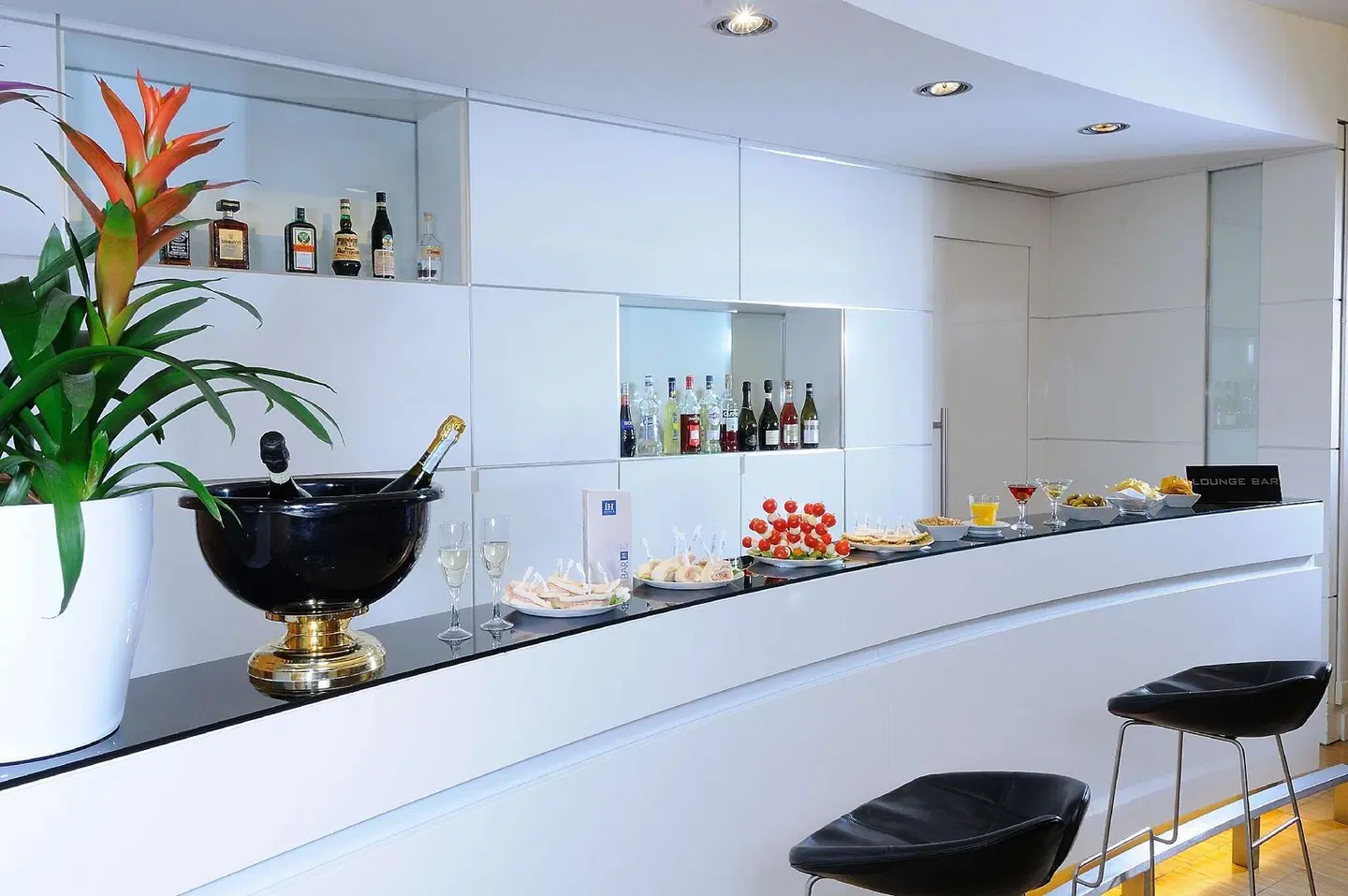 Idea Hotel Milano Watttredici Bar