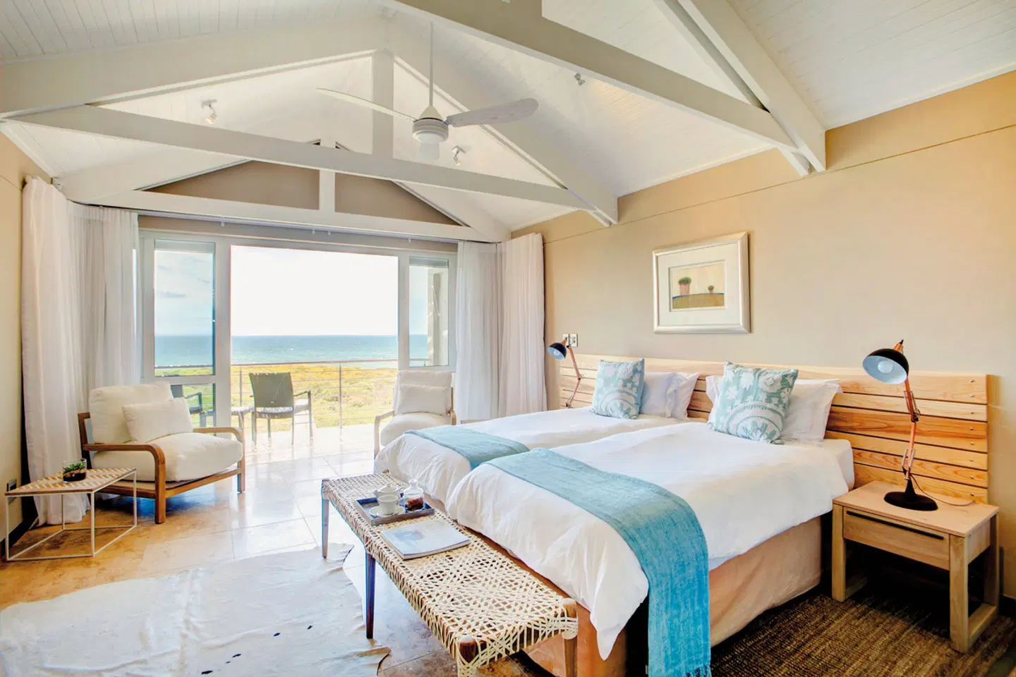 Abalone Guest Lodge ROOM_EXAMPLE