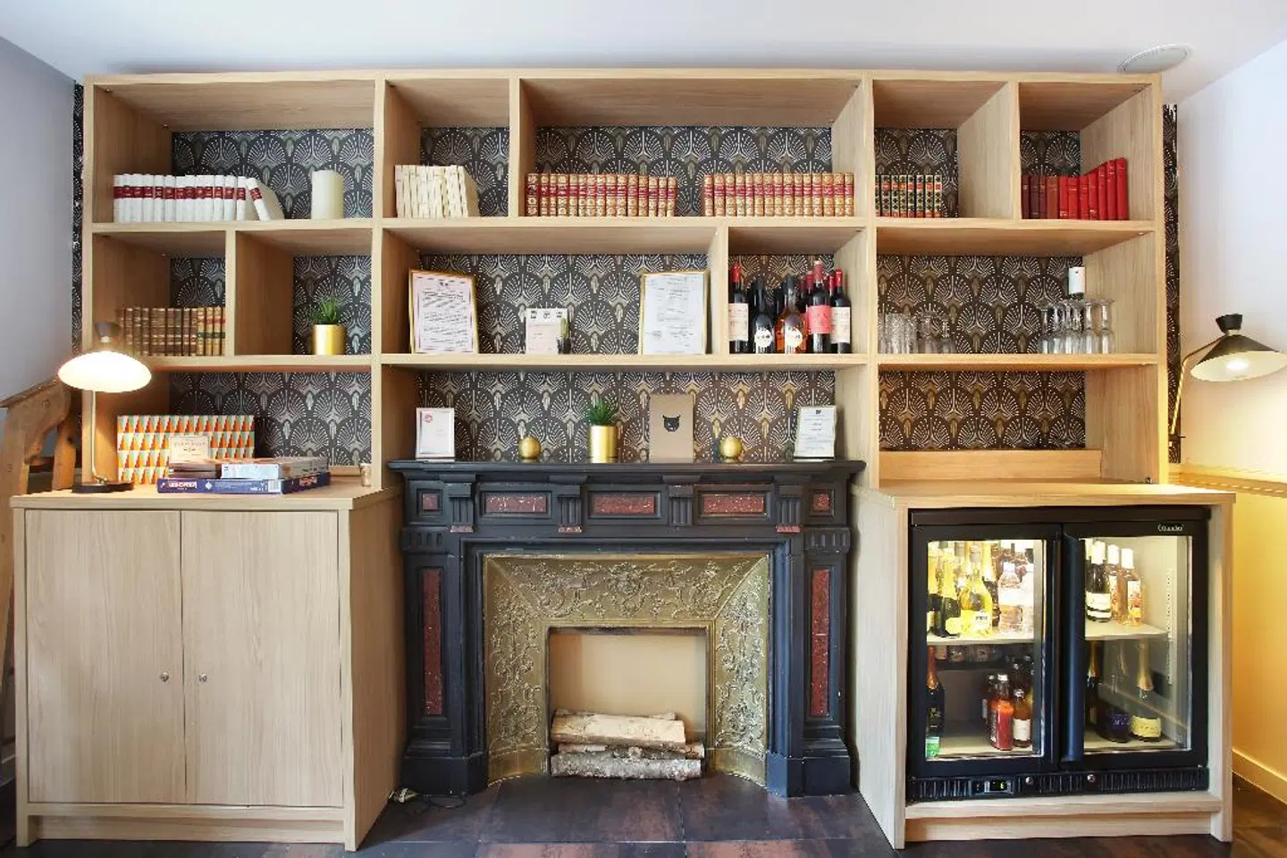 Le Chat Noir LOUNGE_LOBBY