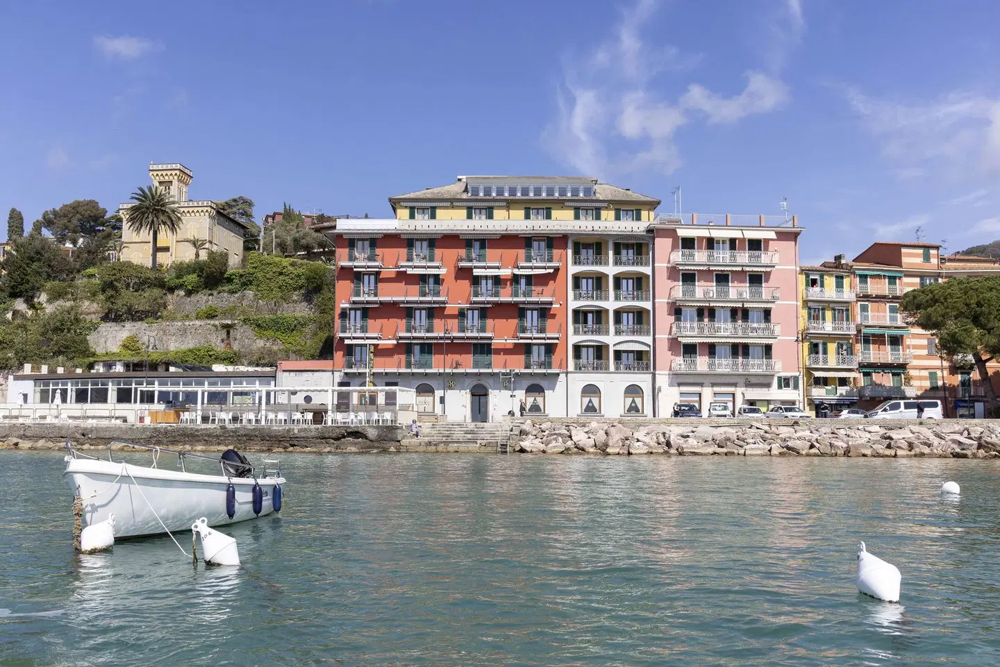 Shelley e delle Palme EXTERIOR