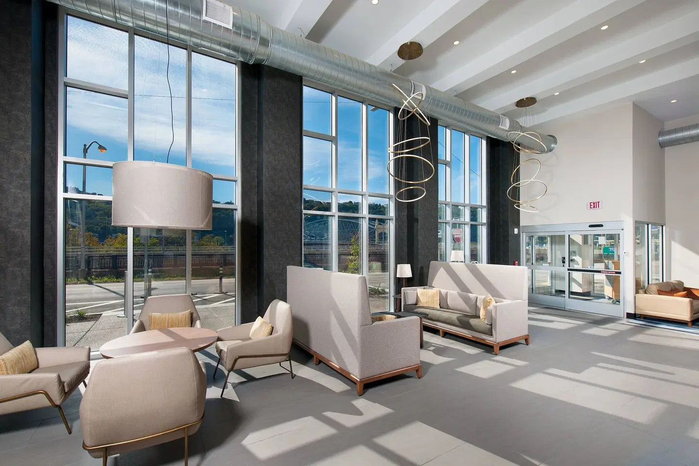 Fairfield Inn & Suites by Marriott Pittsburgh Downtown LOUNGE_LOBBY