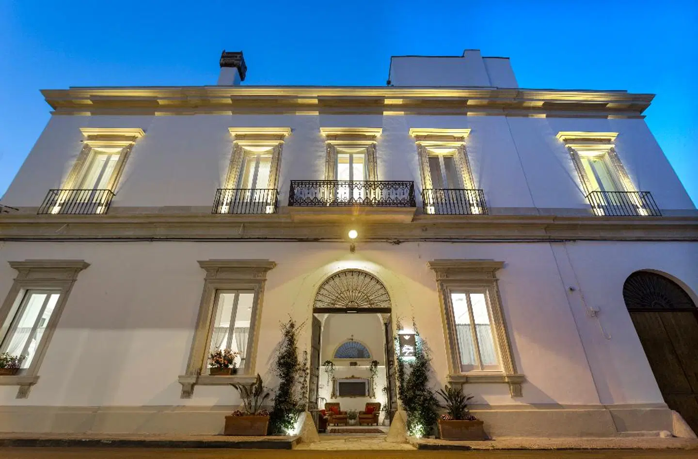 Relais Palazzo Vaglio EXTERIOR