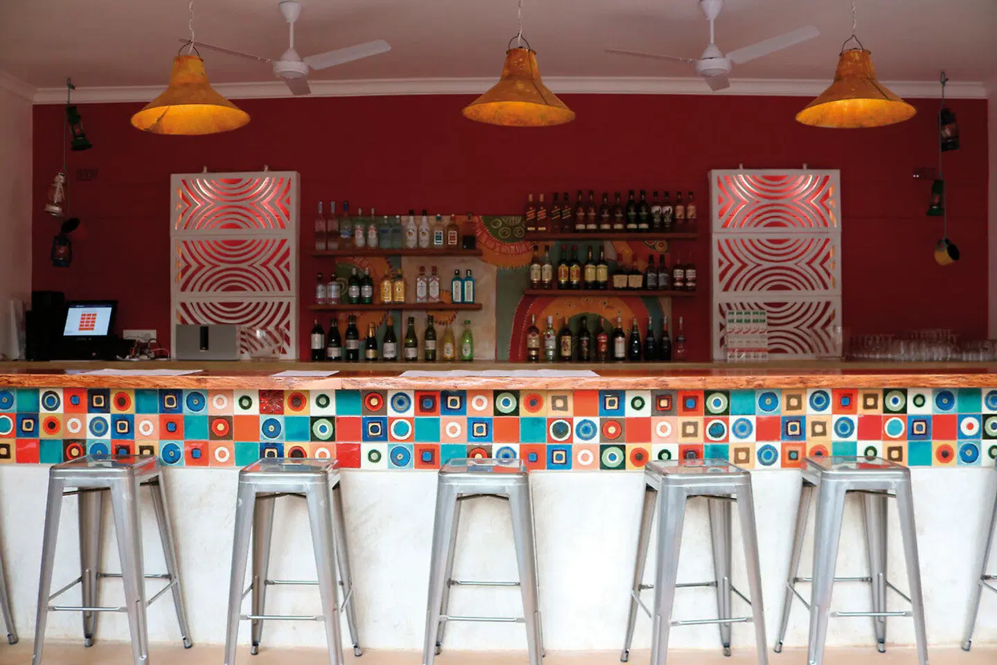 Phezulu Guest Lodge Bar