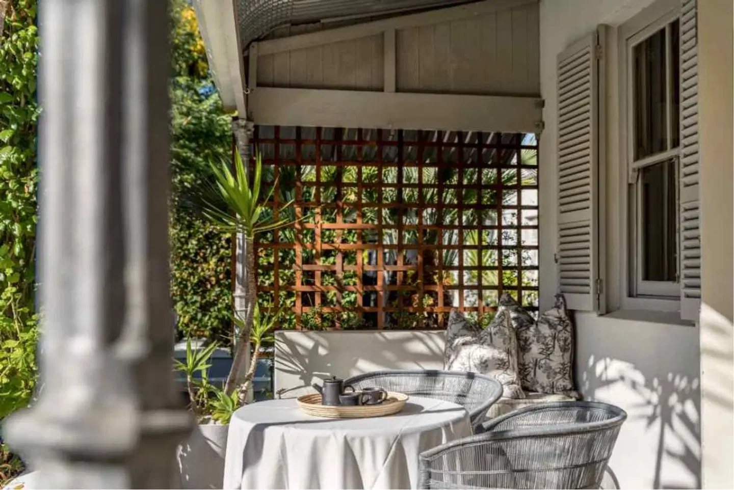 The Robertson Smal LOUNGE_LOBBY