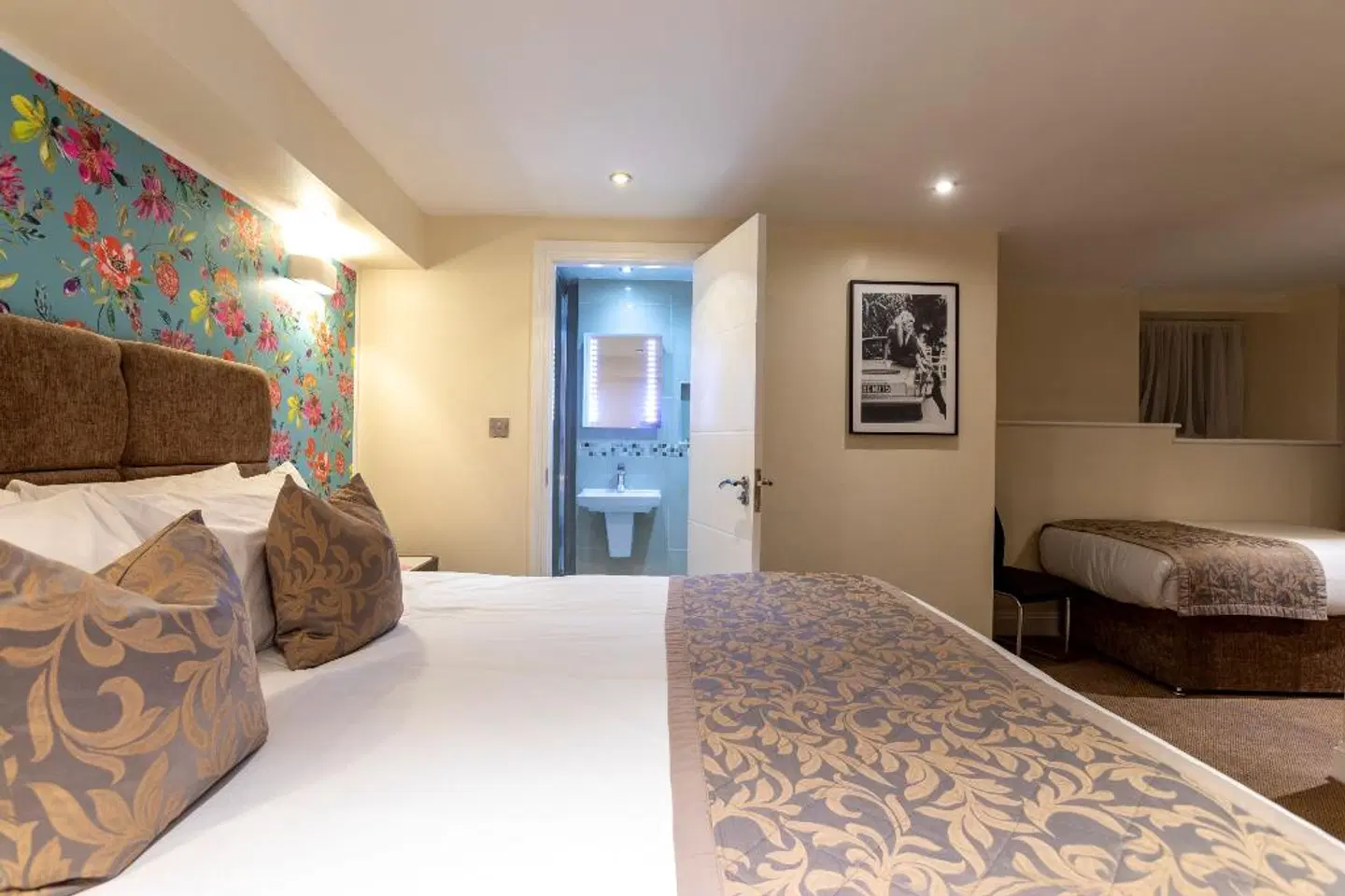 Shepherd's Bush Boutique Hotel ROOM_EXAMPLE