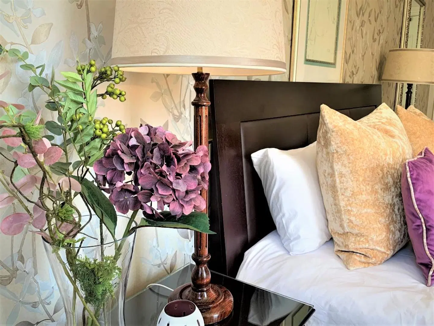 Abbey Manor Luxury Guesthouse ROOM_EXAMPLE