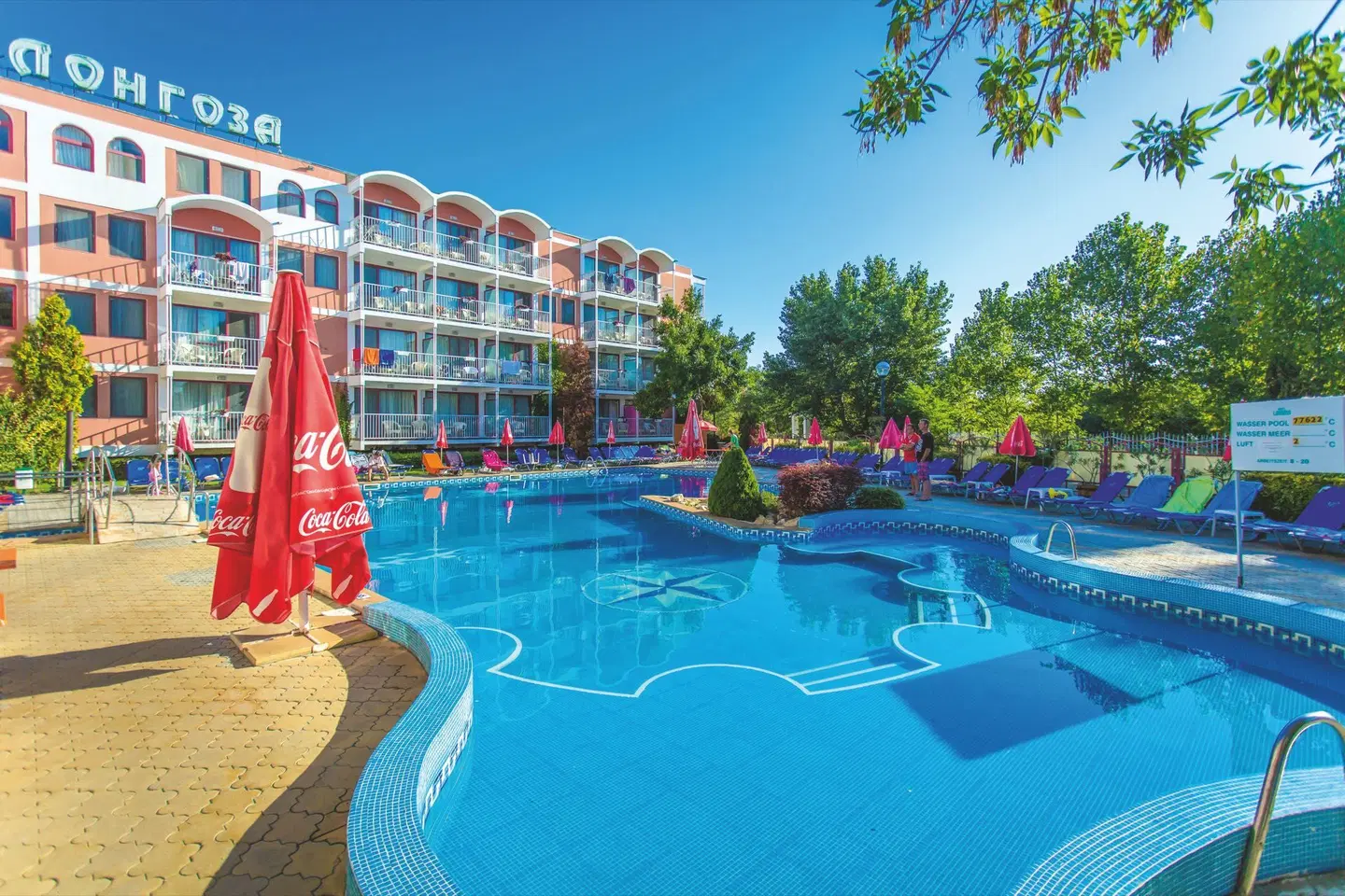 Longosa OUTDOOR_POOL