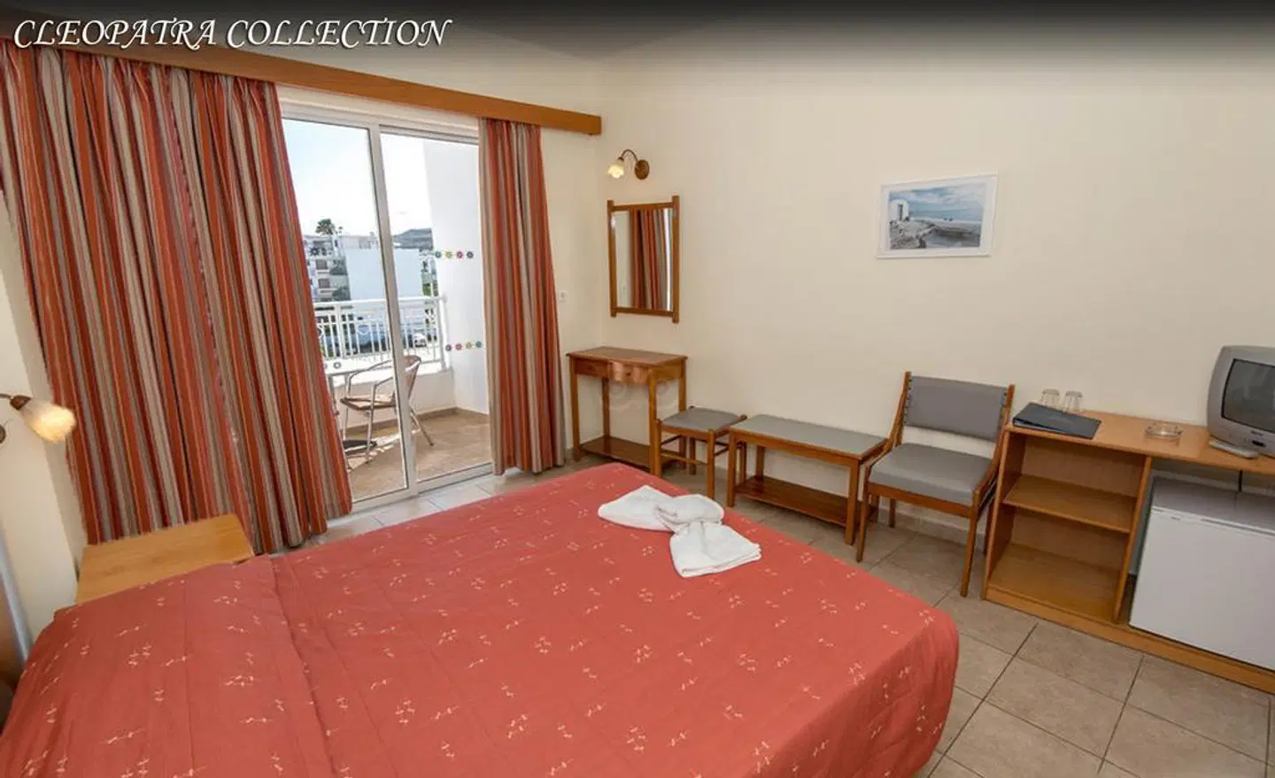 Cleopatra Kris Mari ROOM_EXAMPLE