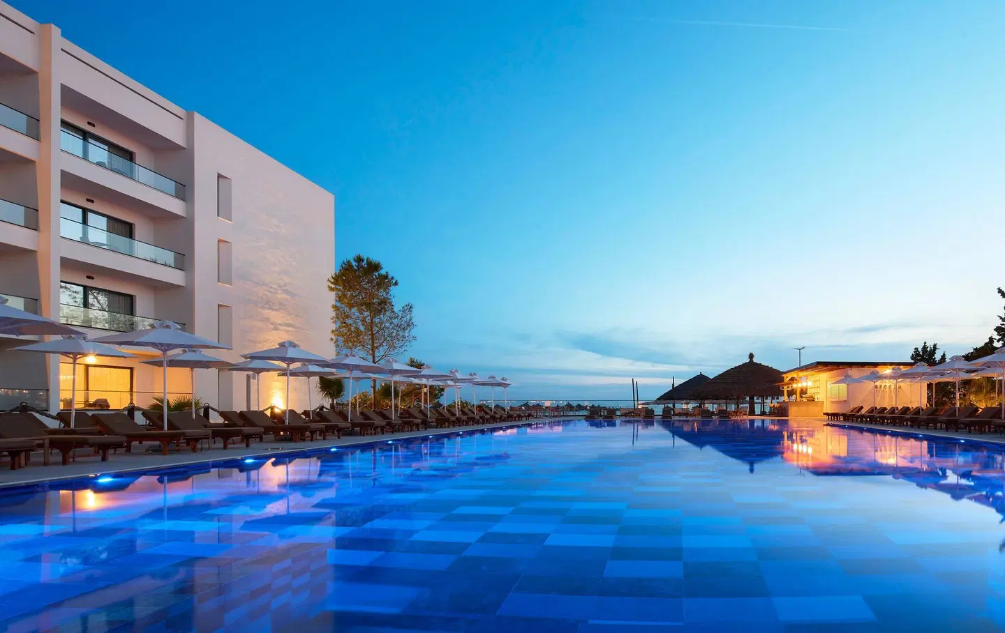 Sol Tropikal Durres OUTDOOR_POOL