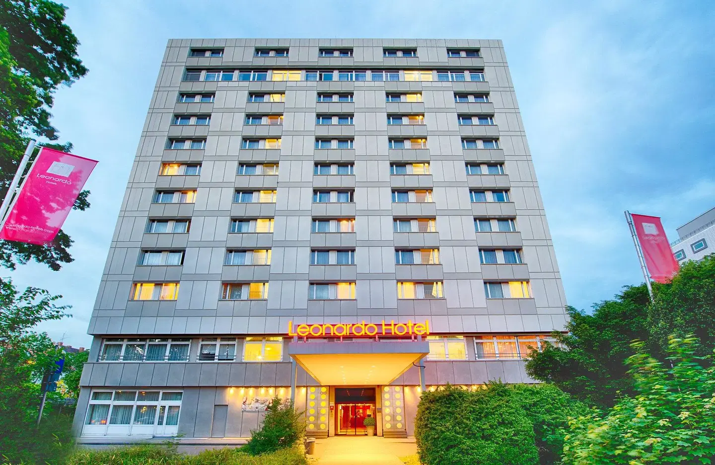 Leonardo Hotel Karlsruhe EXTERIOR