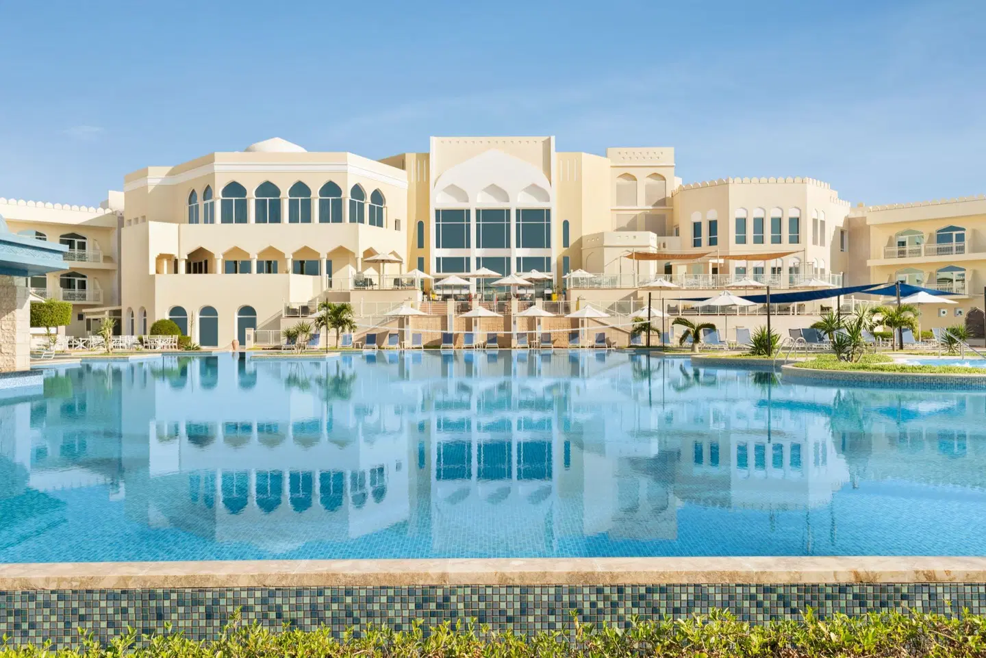 Wyndham Garden Salalah OUTDOOR_POOL