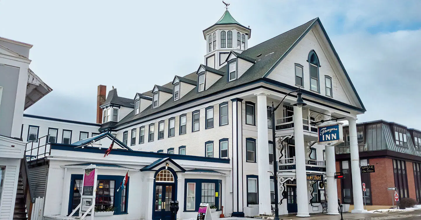 Thayers Inn EXTERIOR