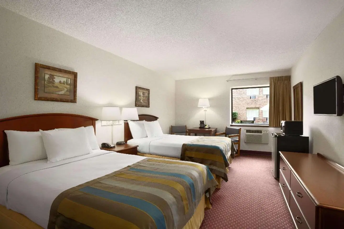 Days Inn by Wyndham Middletown ROOM_EXAMPLE