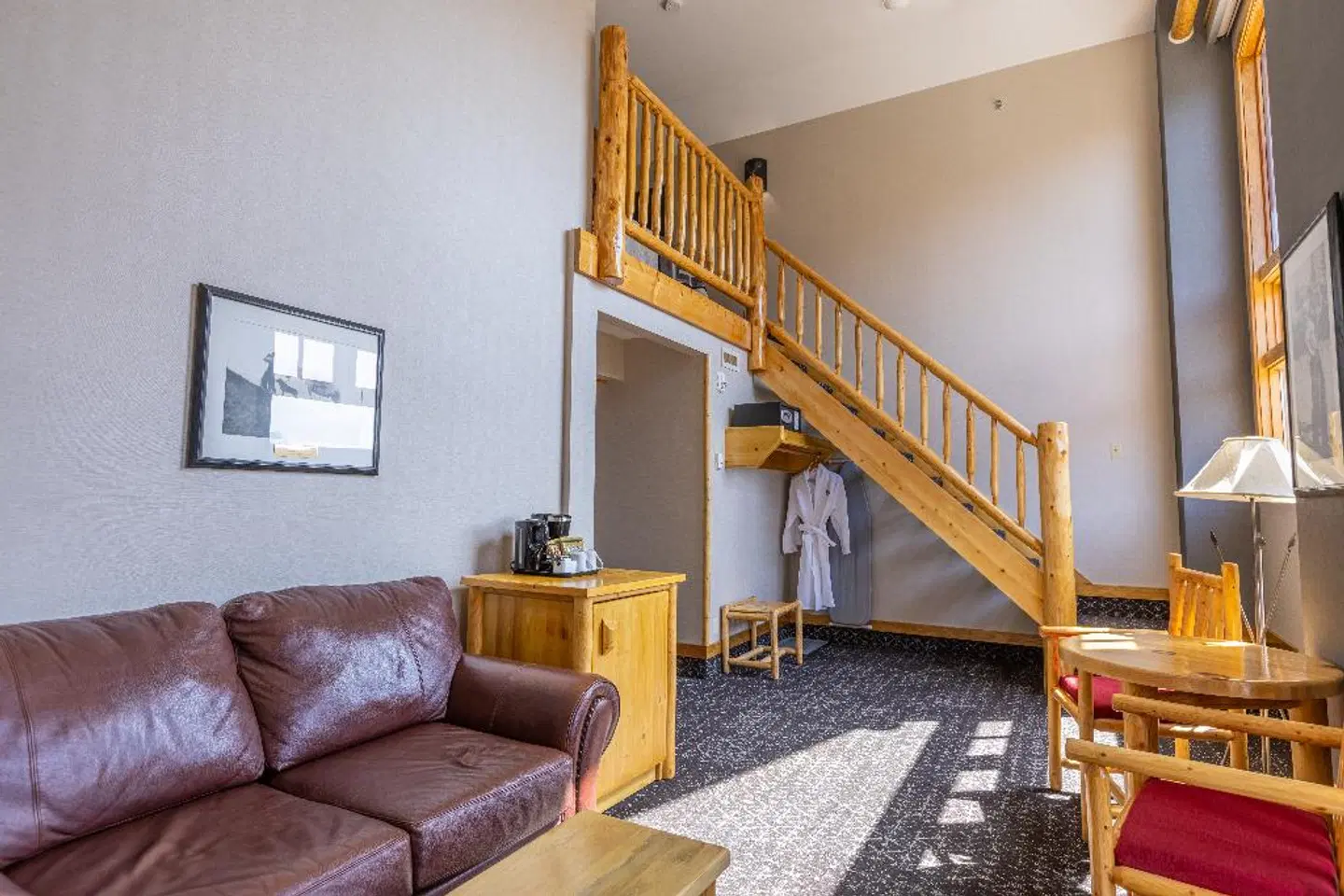 Brewster's Mountain Lodge ROOM_EXAMPLE