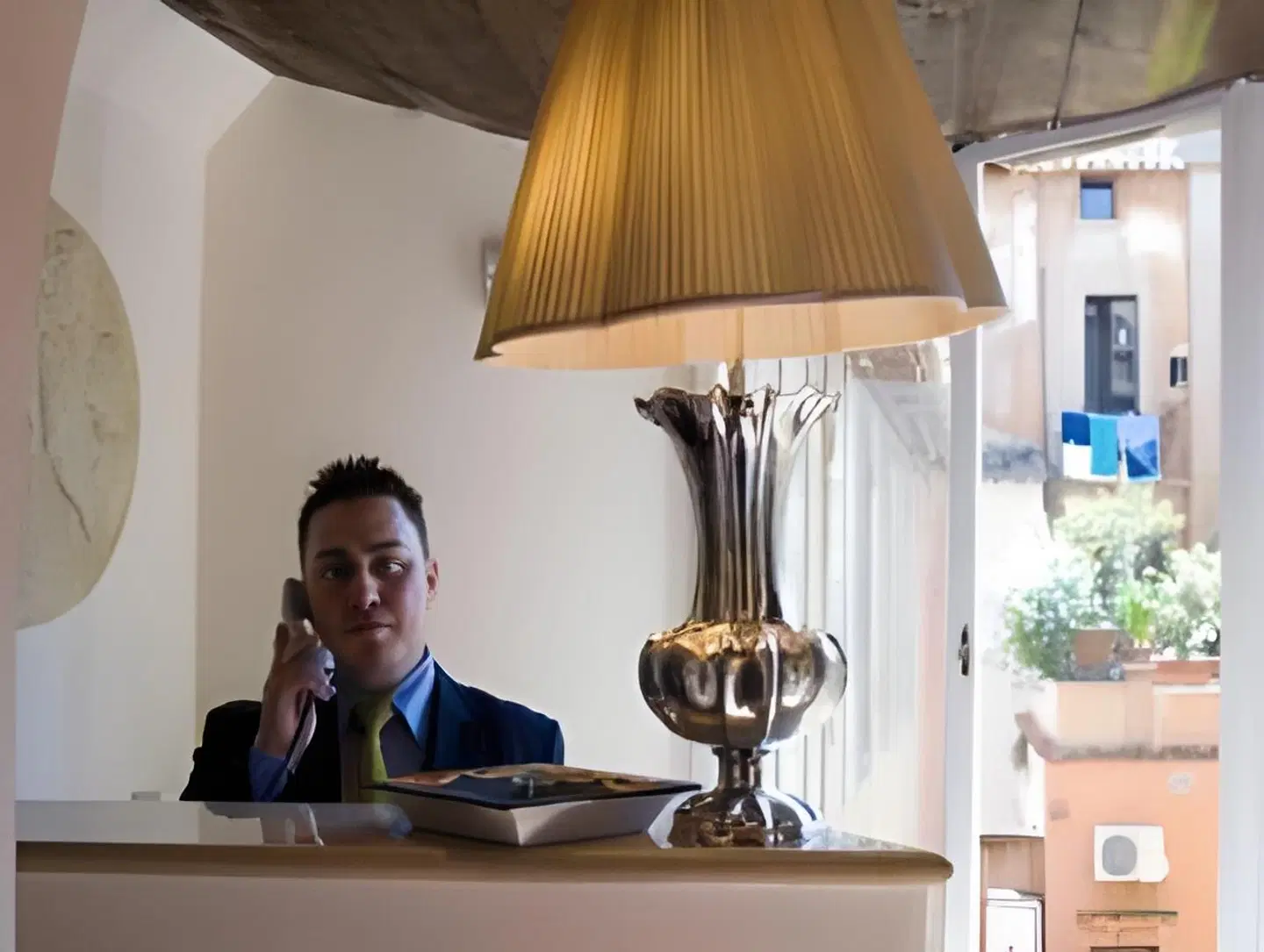 Pantheon Inn LOUNGE_LOBBY