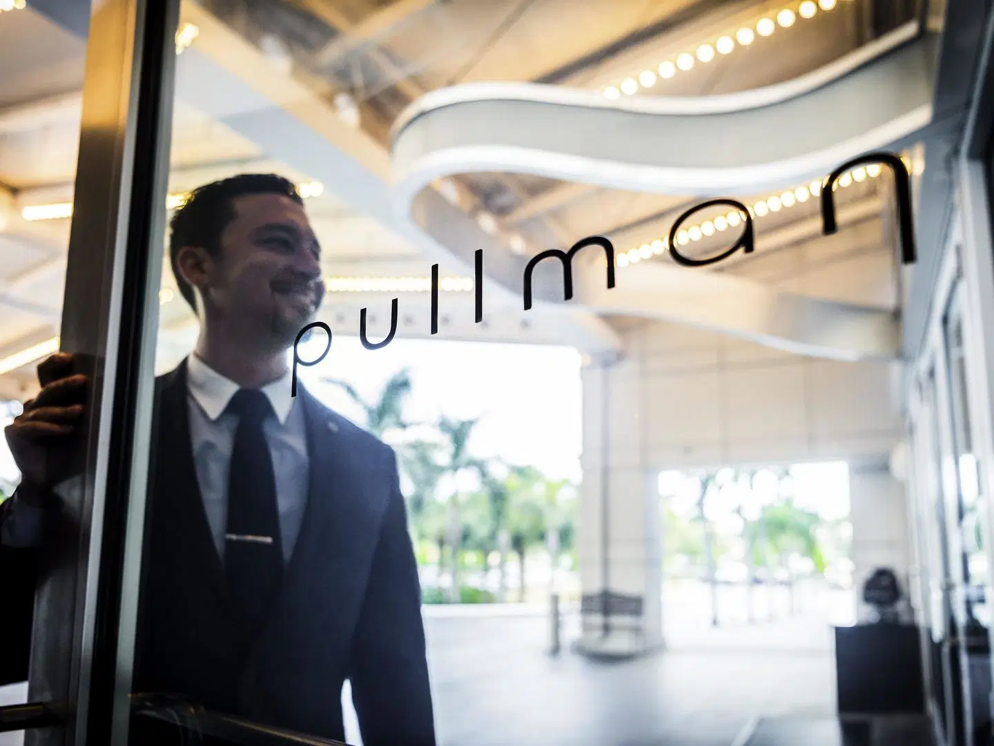 Pullman Miami Airport Hotel PEOPLE