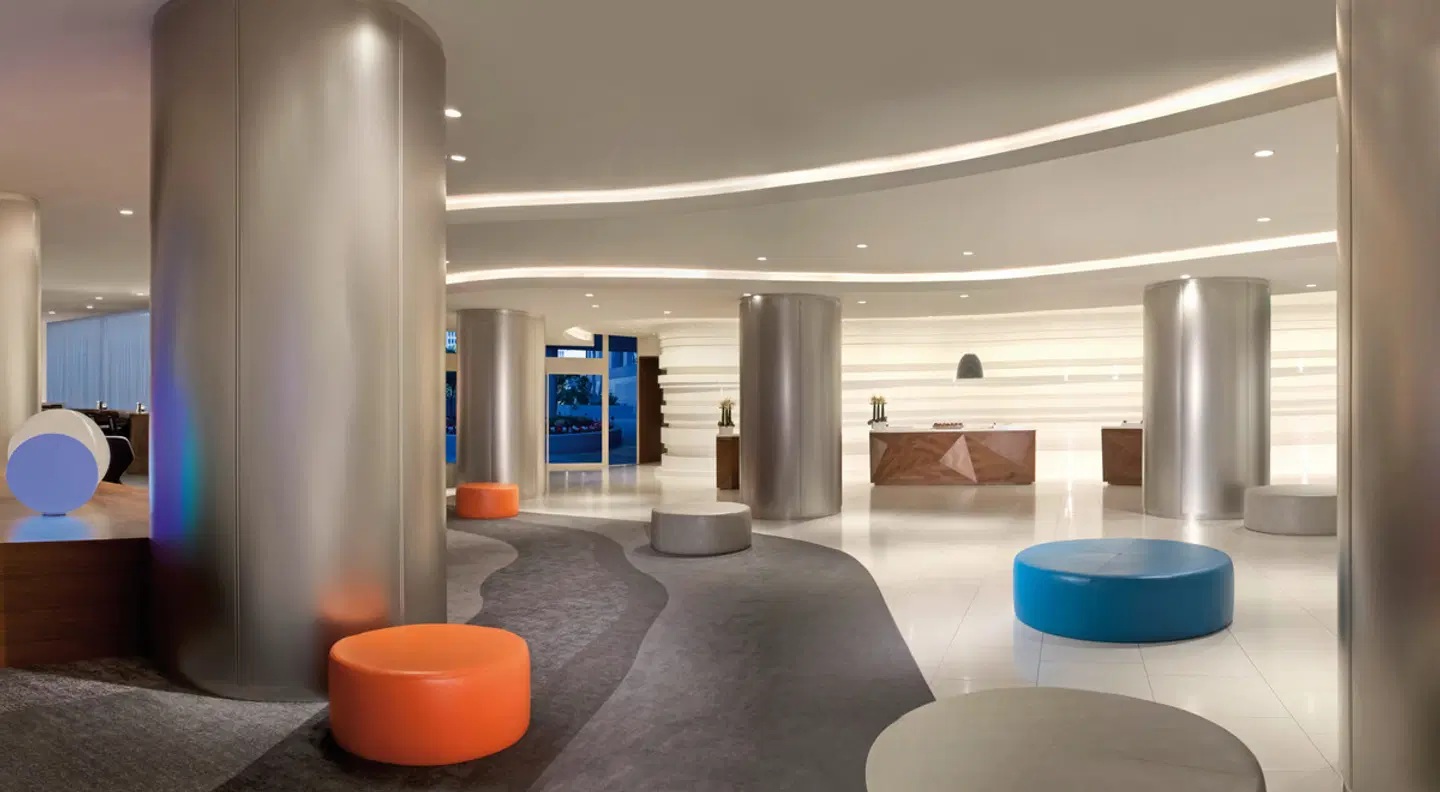 Hyatt Regency Los Angeles International Airport LOUNGE_LOBBY