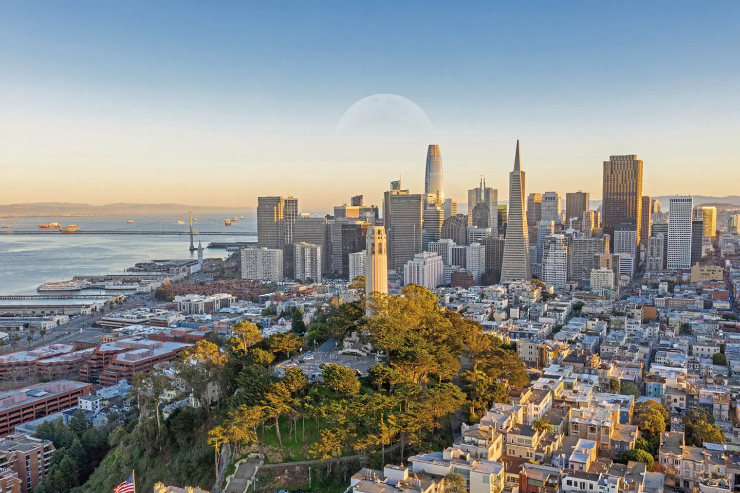 Discover the West EXTERIOR