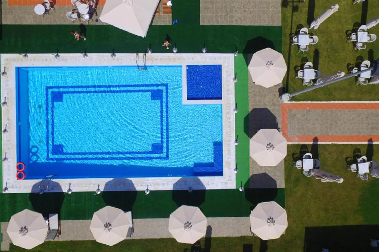 Stomio Villague OUTDOOR_POOL