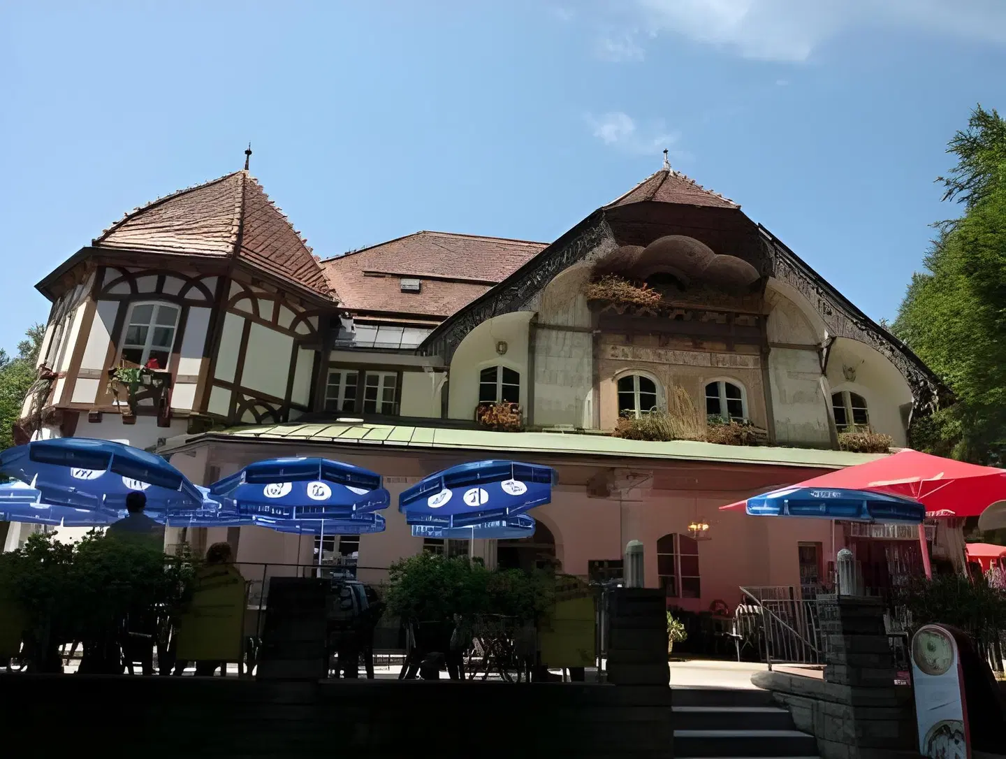 Neuschwanstein EXTERIOR