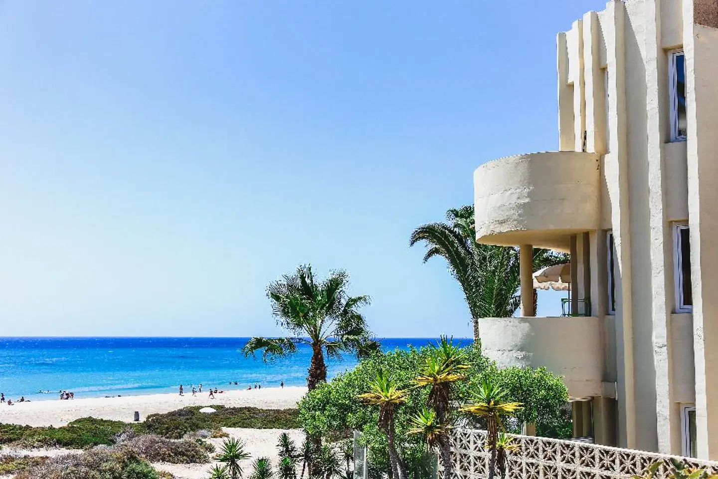 R2 Maryvent Beach Apartment Terrasse