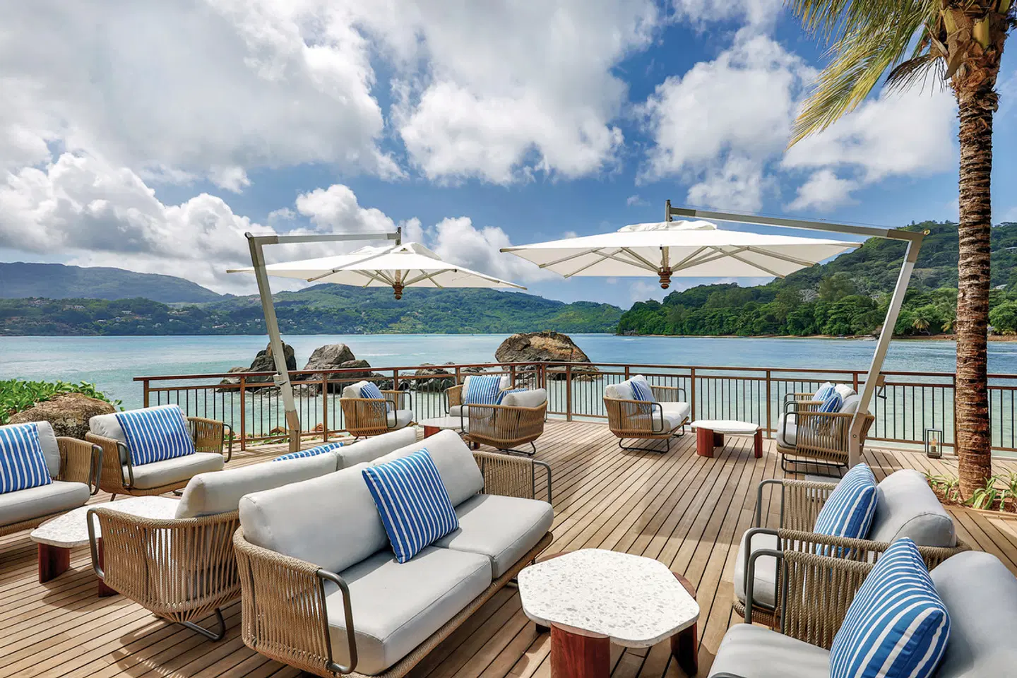 Mango House Seychelles Terrasse