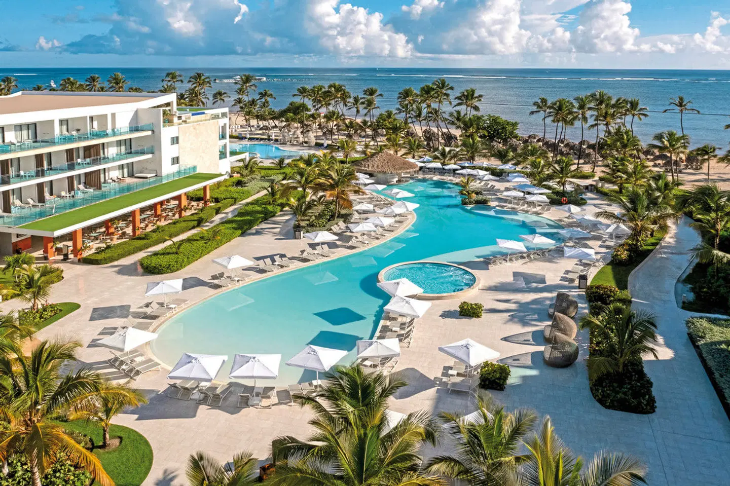 Serenade Punta Cana Beach & Spa Resort OUTDOOR_POOL
