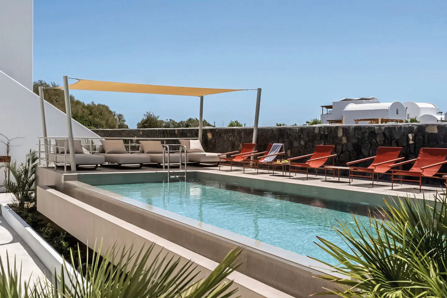 Peranosa the Residency OUTDOOR_POOL