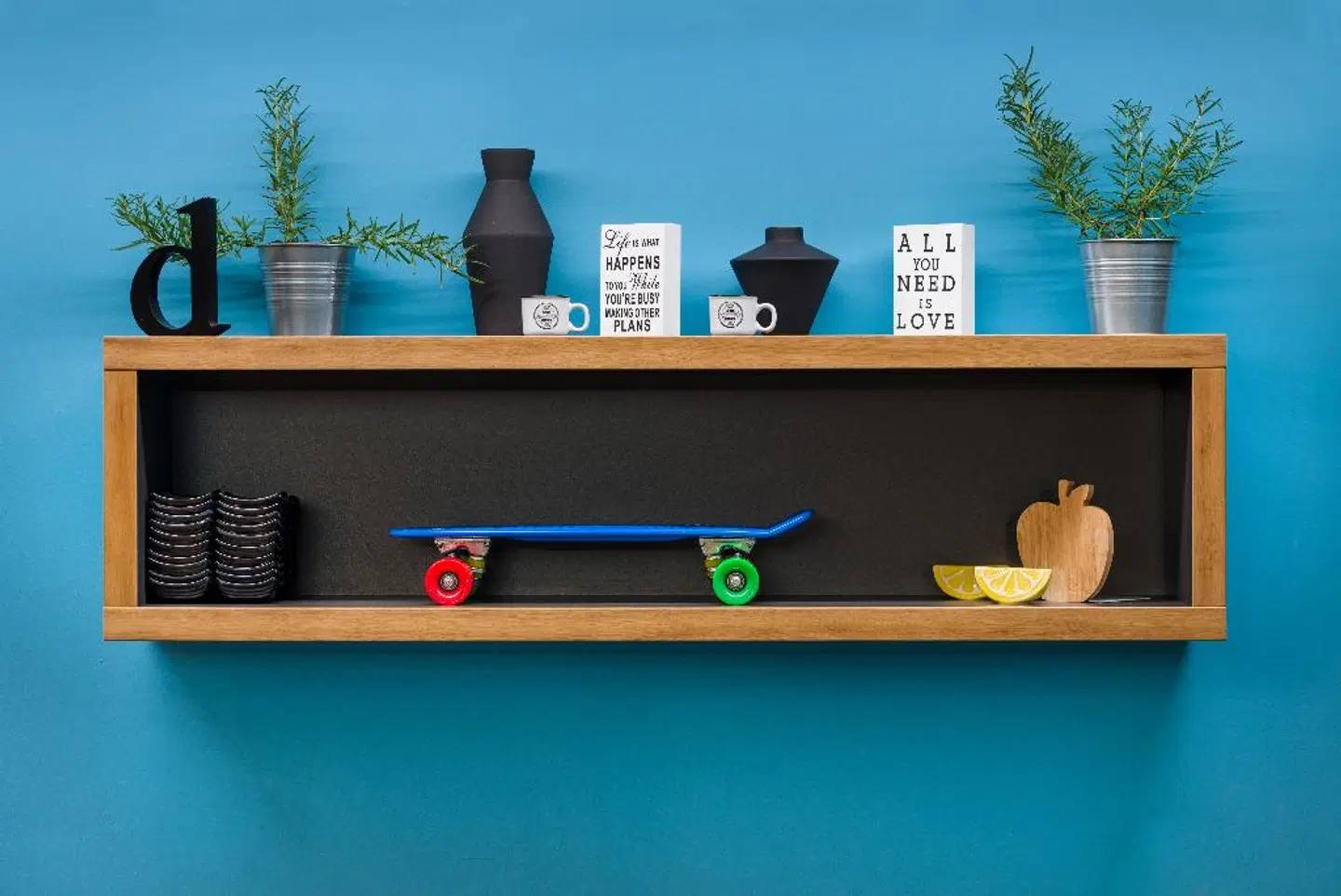 D8 SPORTS_AND_LEISURE