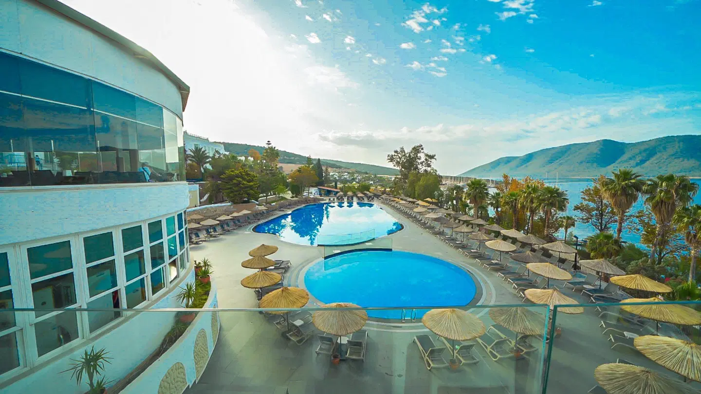 Bodrum Holiday Resort OUTDOOR_POOL