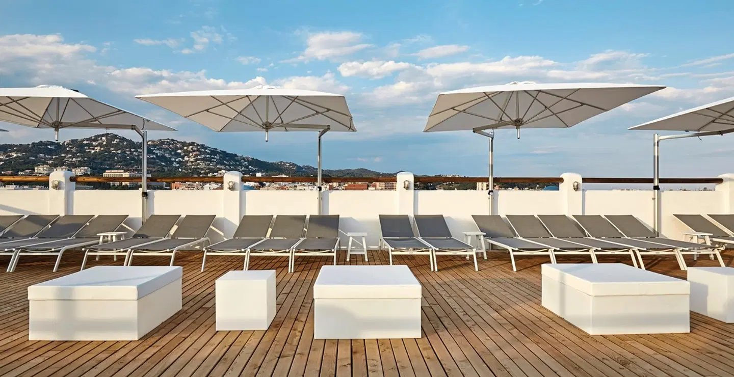 Hotel Delamar TERRACE