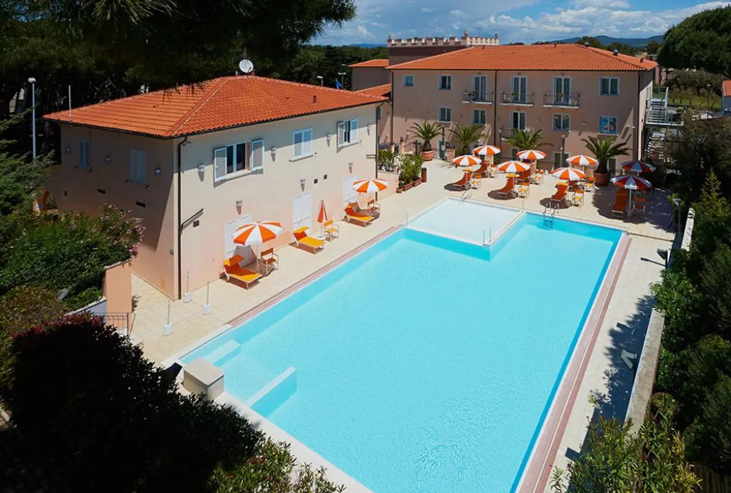 Bolgheri Marina Resort OUTDOOR_POOL