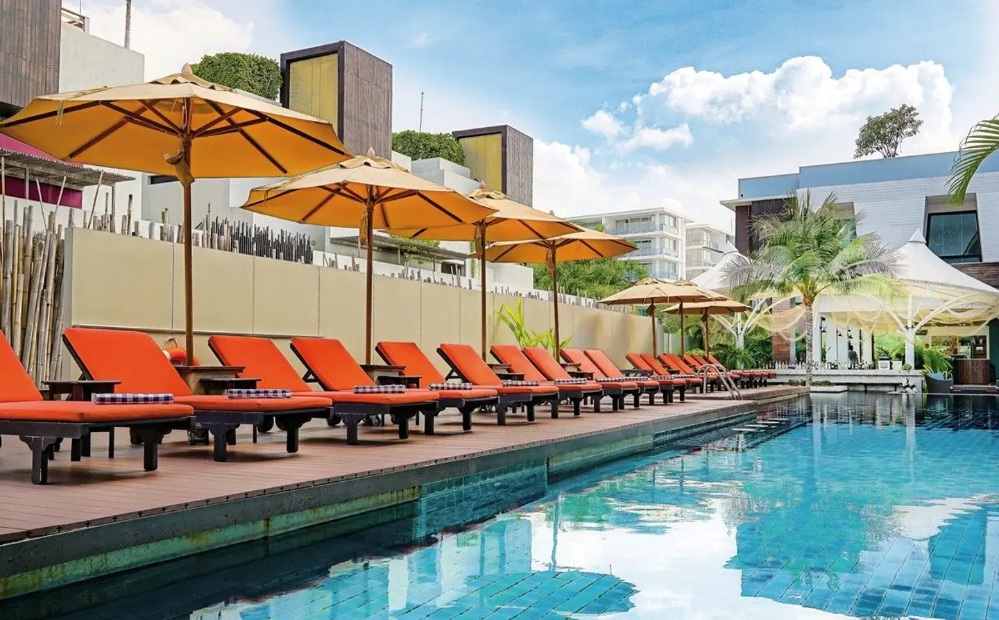 Loligo Resort Hua Hin OUTDOOR_POOL