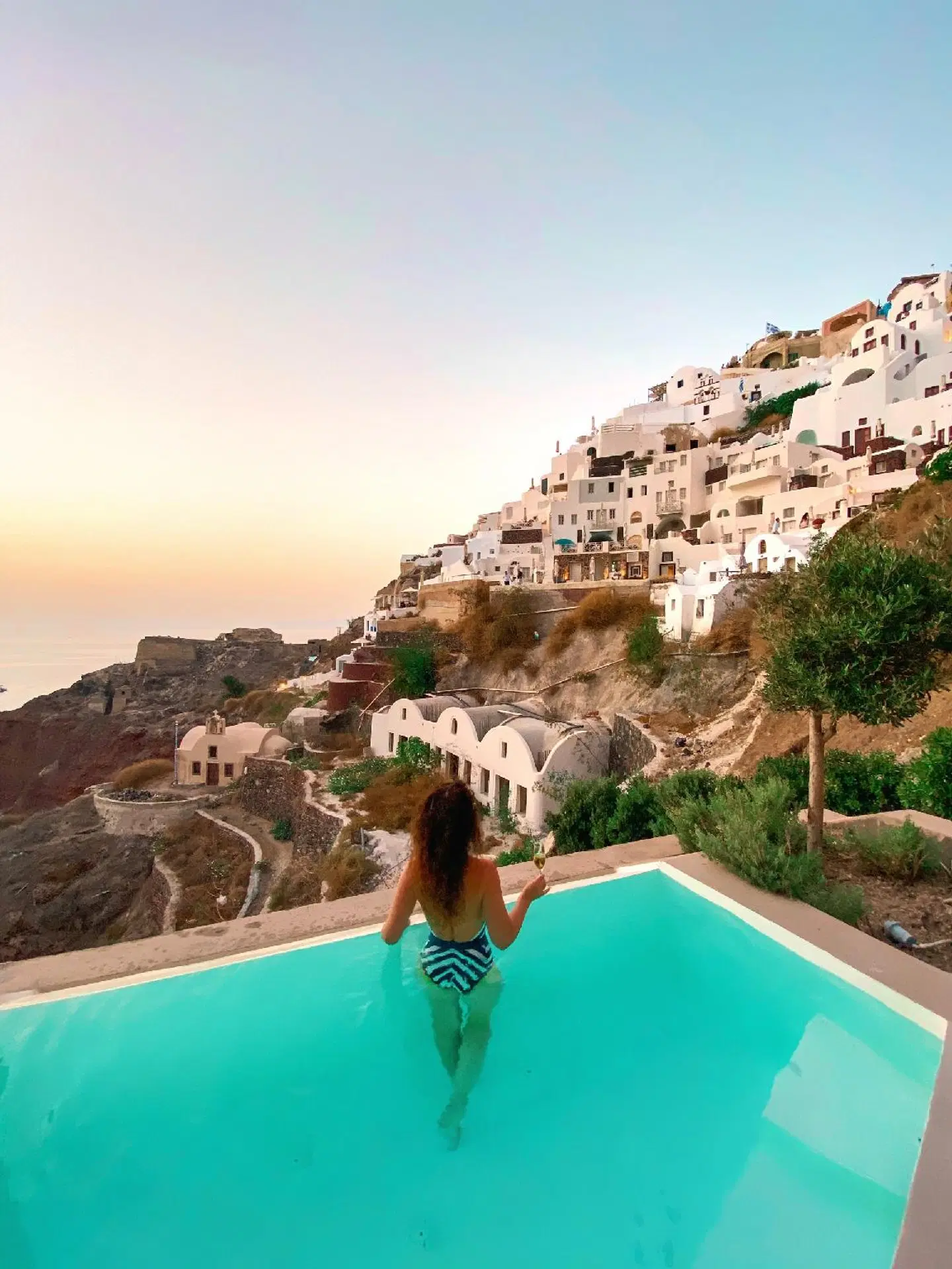 Old Castle Oia OUTDOOR_POOL