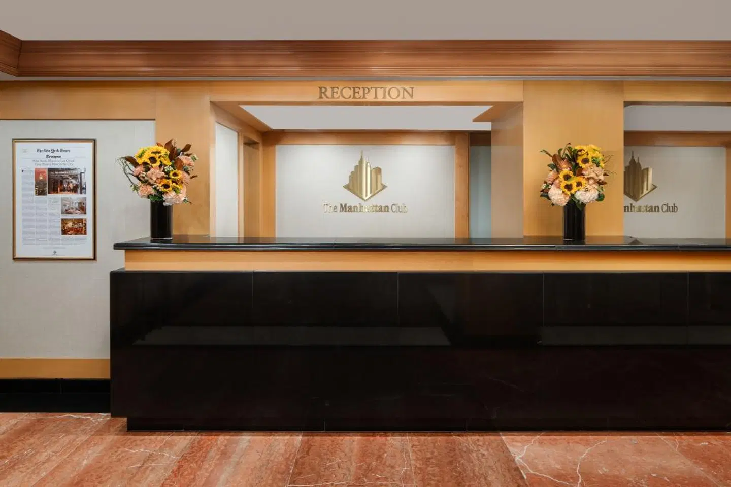 The Manhattan Club LOUNGE_LOBBY