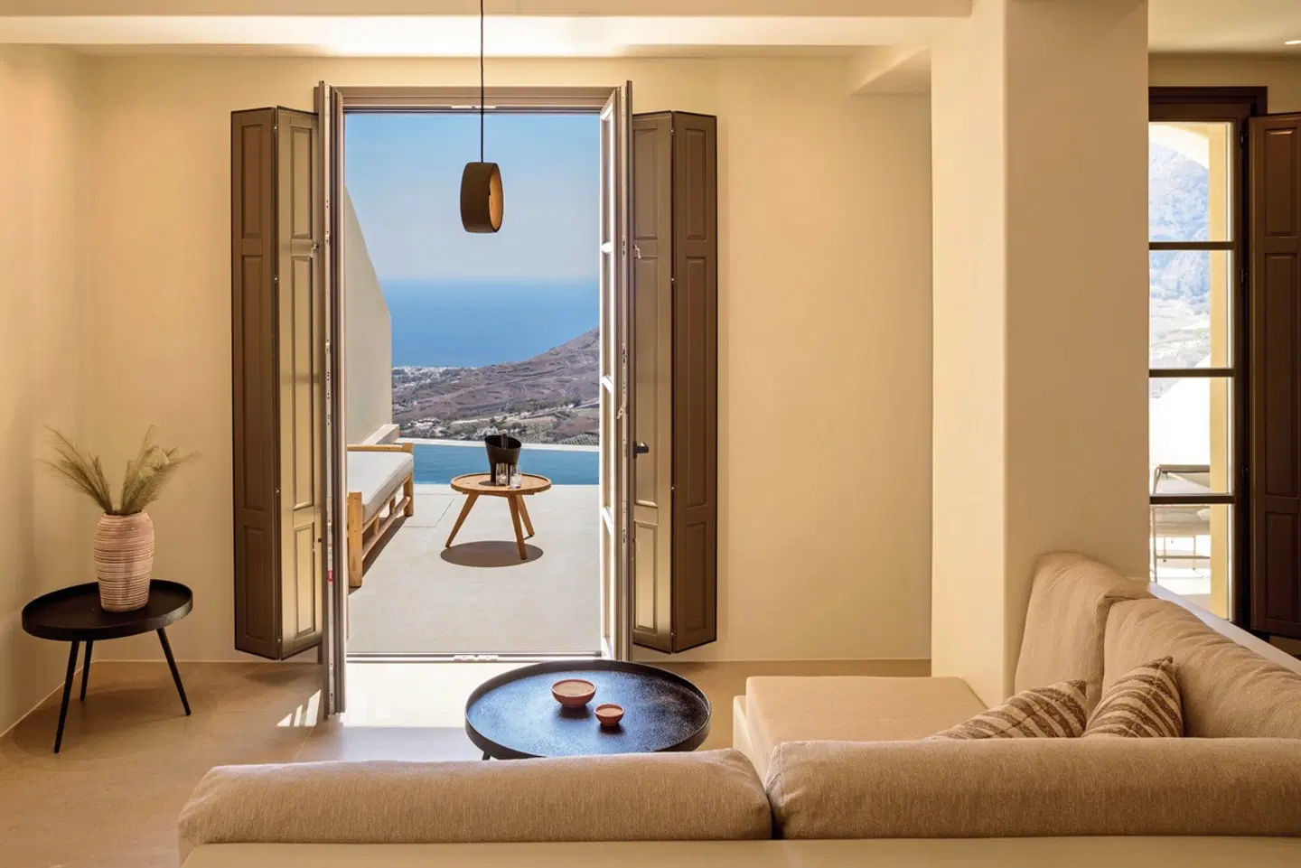 Elessa Hotel ROOM_EXAMPLE