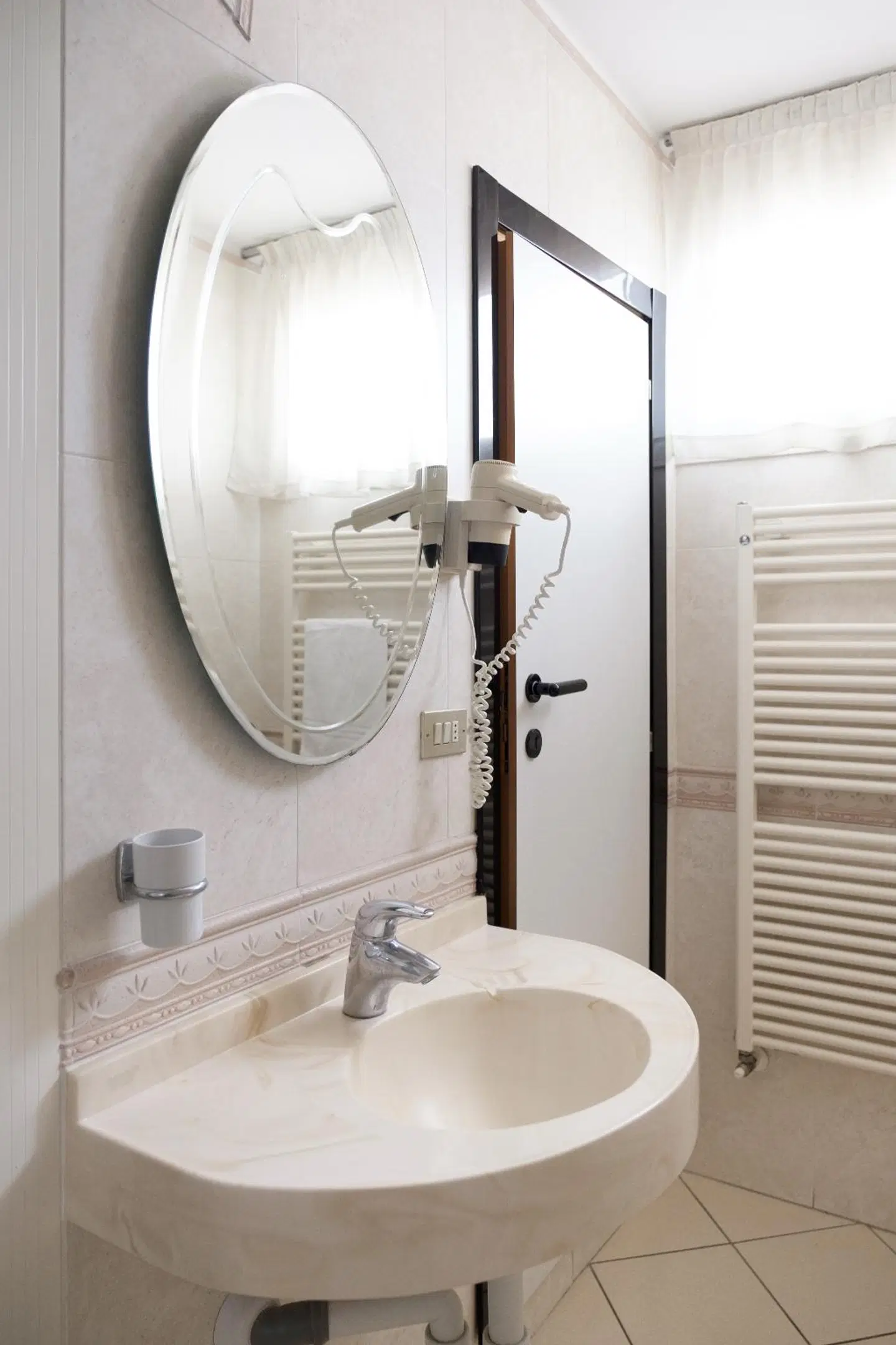 Hotel Junior Badezimmer