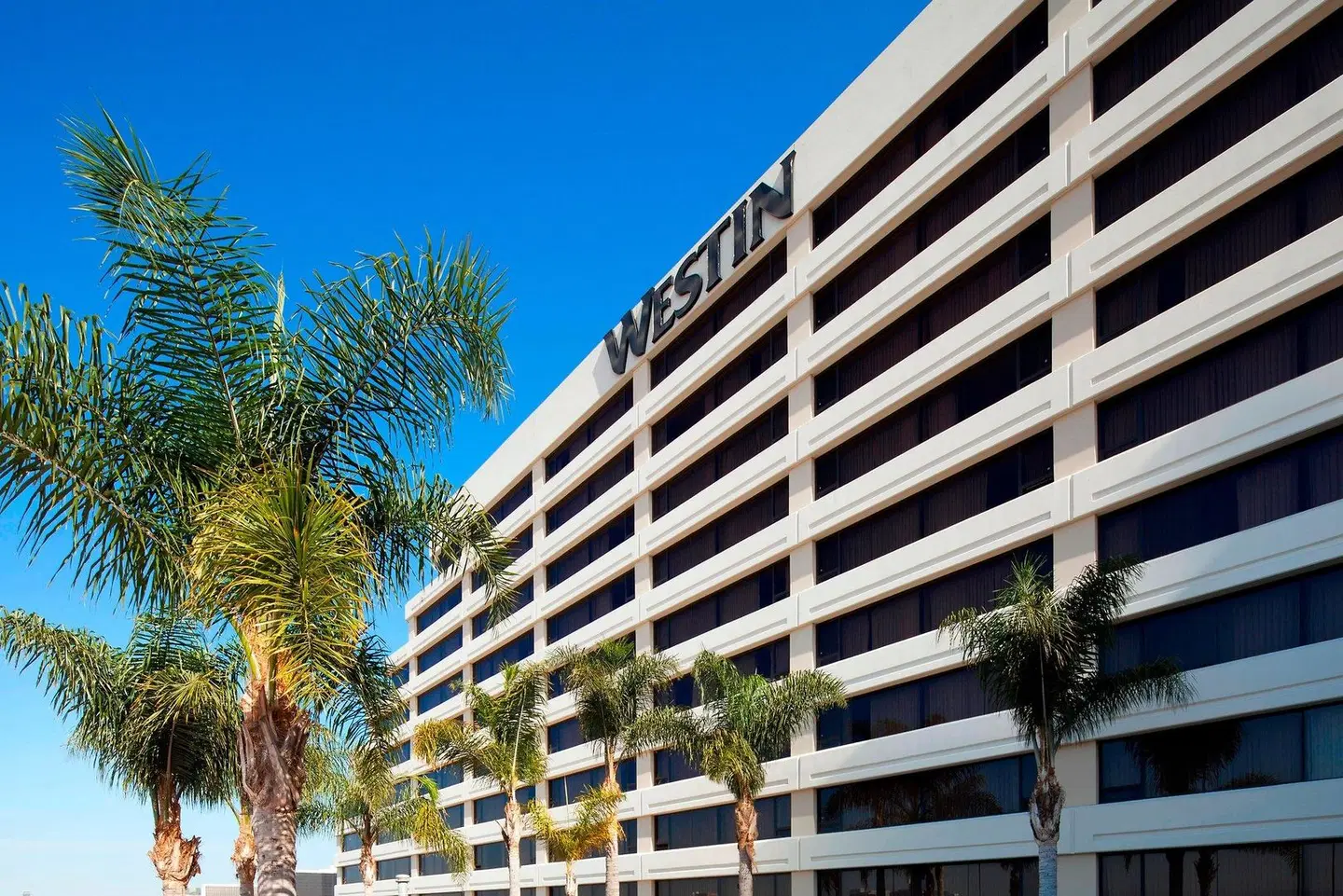 The Westin Los Angeles Airport EXTERIOR