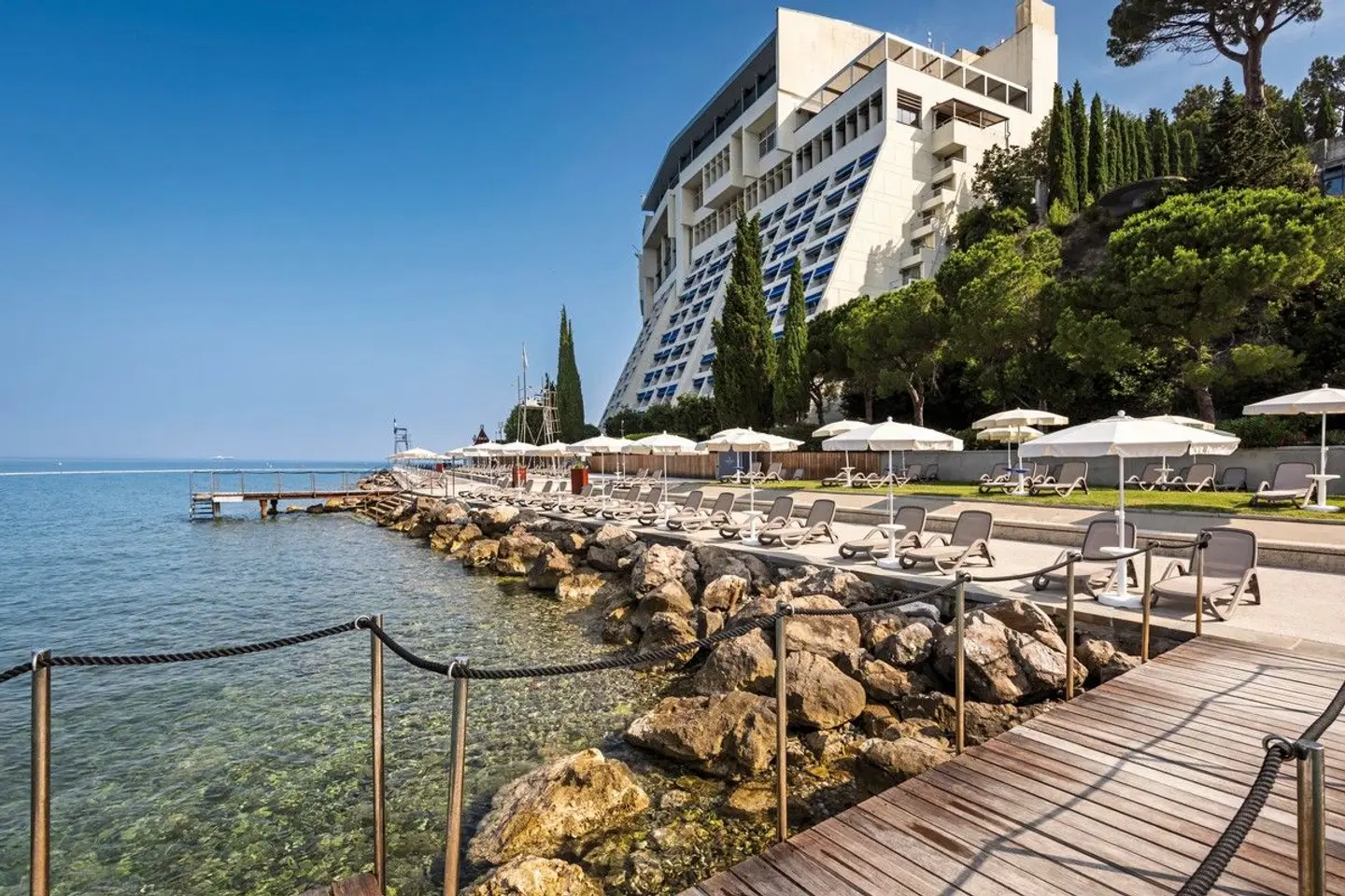 Grand Hotel Bernardin Terrasse