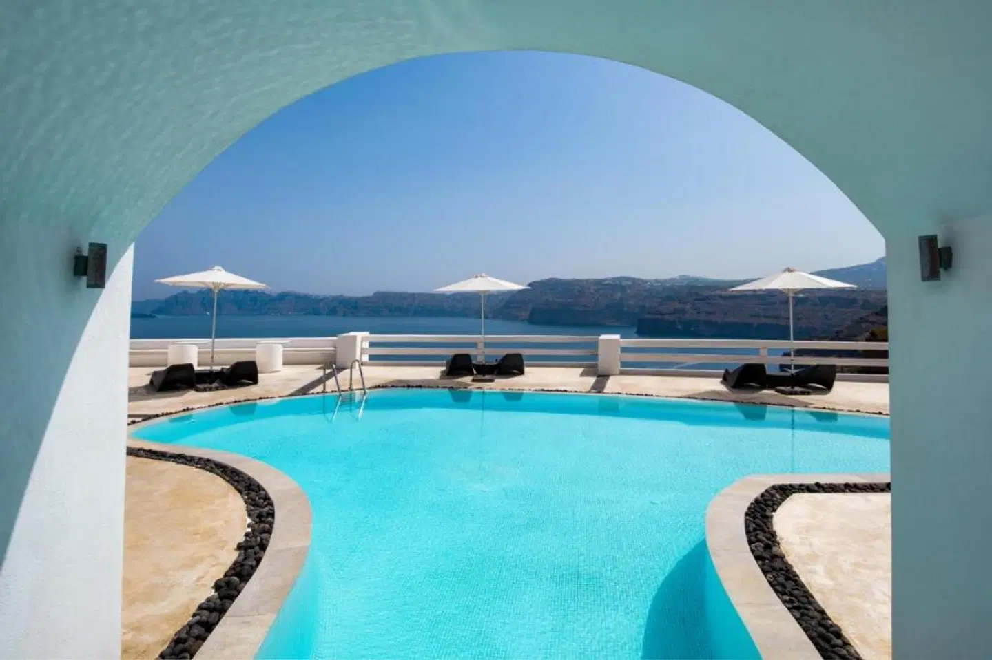 Epic View Suites OUTDOOR_POOL