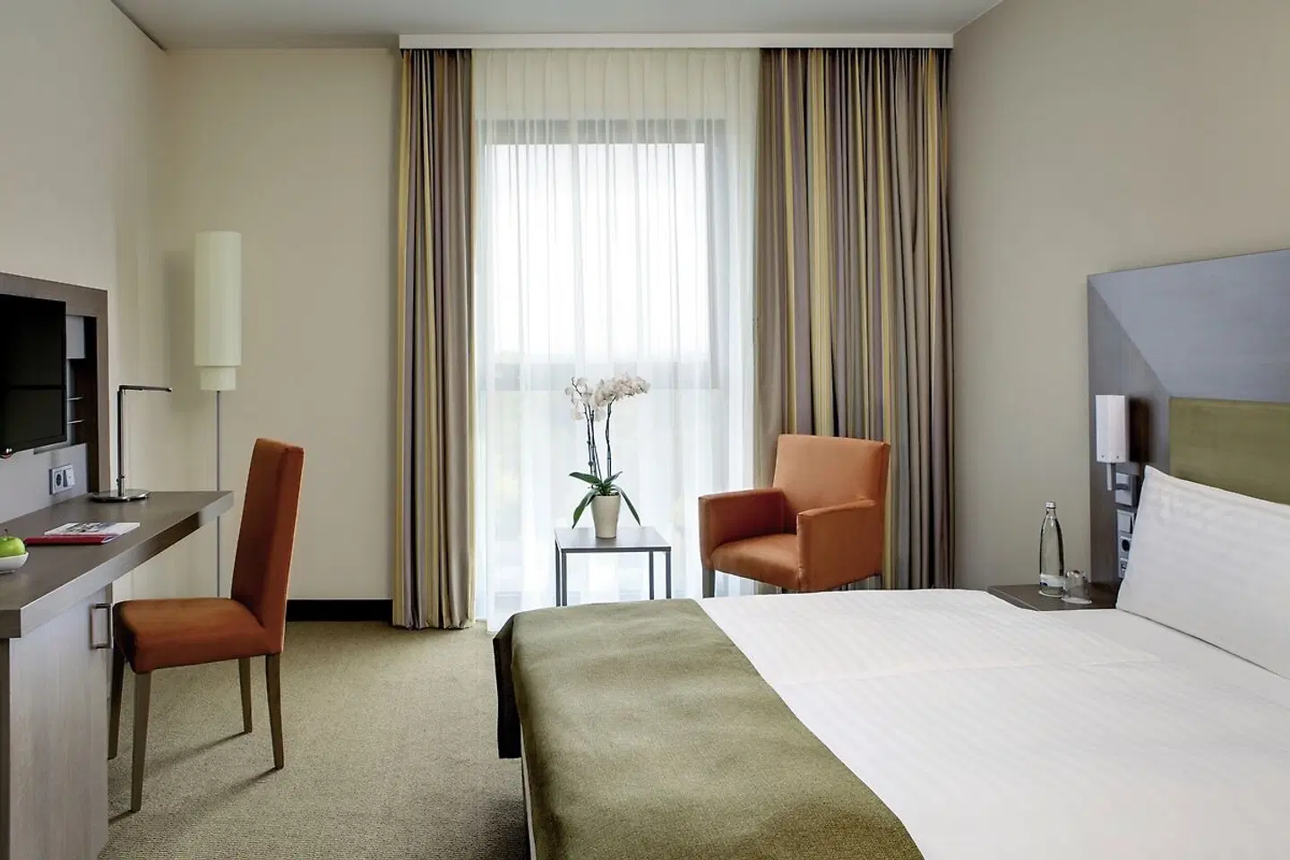 IntercityHotel Berlin Hauptbahnhof ROOM_EXAMPLE