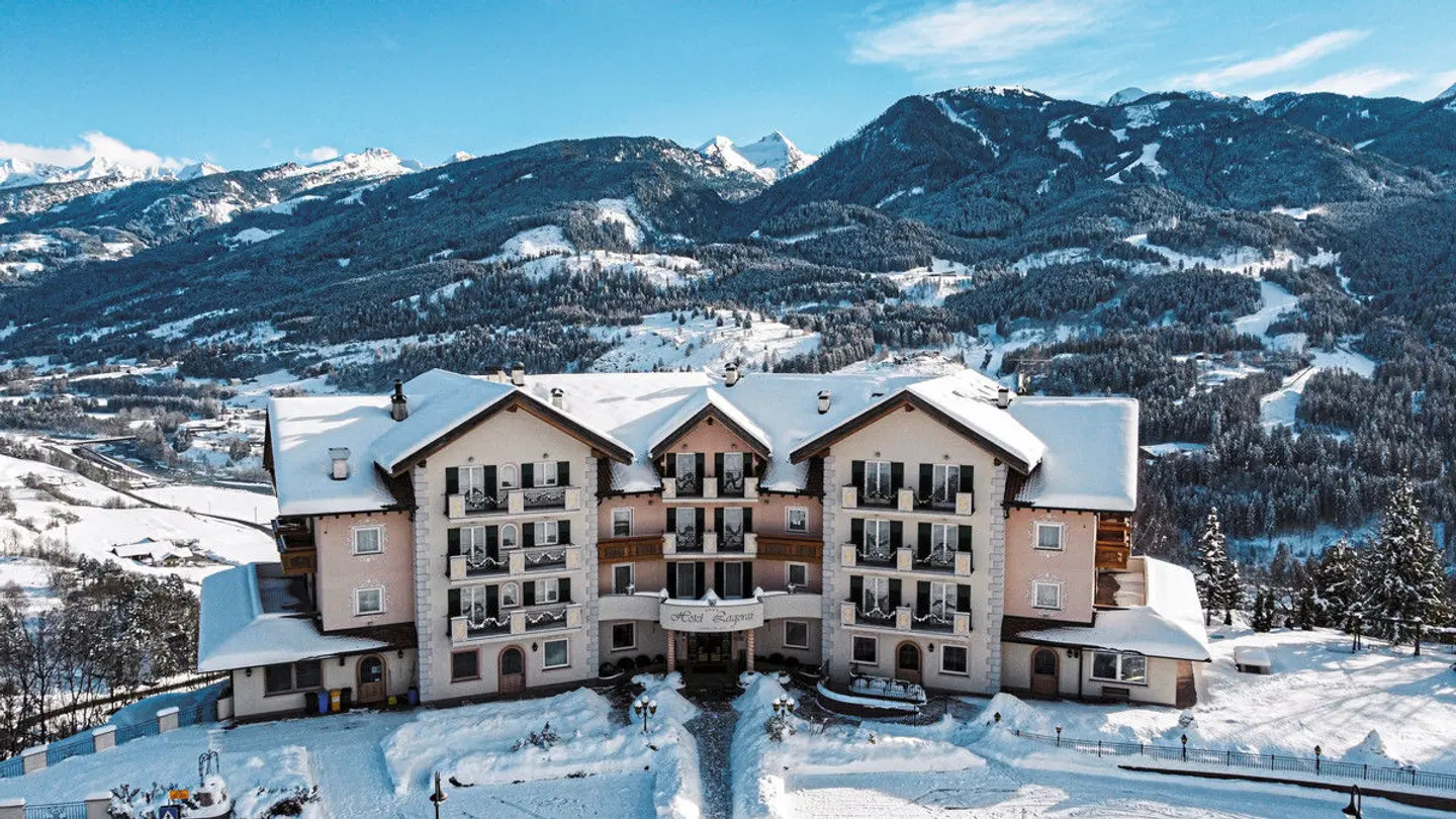 Lagorai Alpine Resort & Spa EXTERIOR