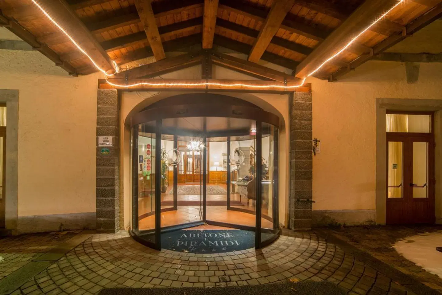 HG Abetone & Piramidi Resort LOUNGE_LOBBY