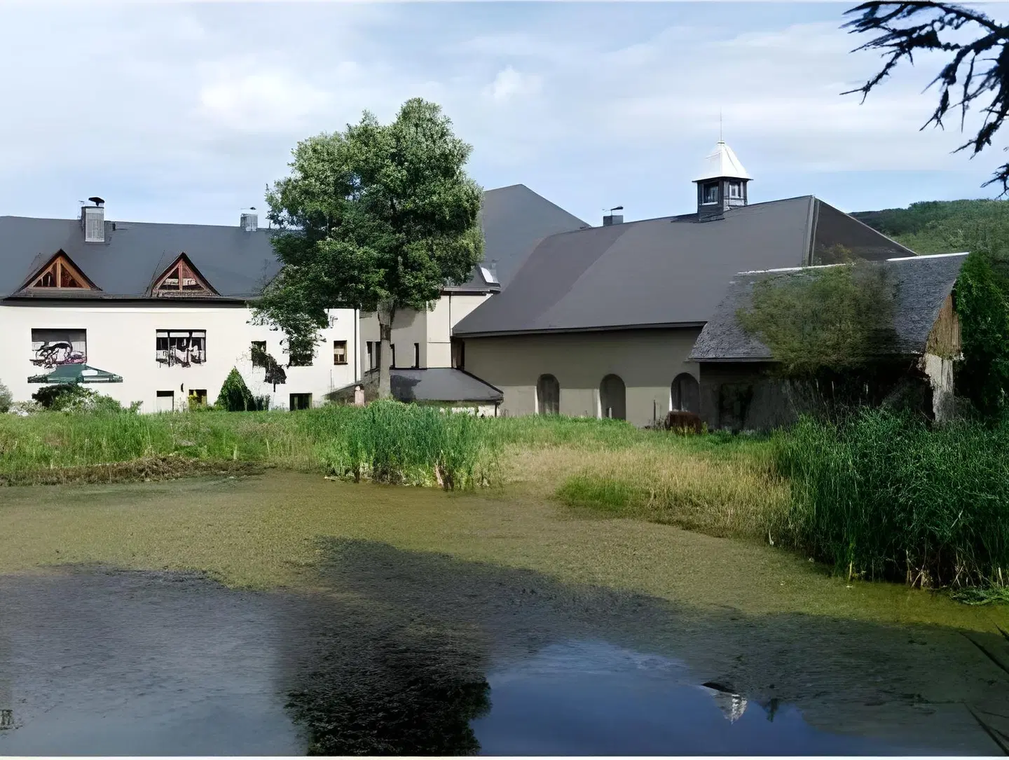 Rotes Haus EXTERIOR